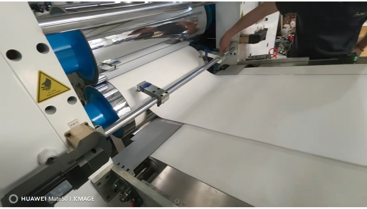 固态硅胶挤出压延机 硅胶板挤出压延生产线 吸波材料挤出压延机 橡胶挤出压延机